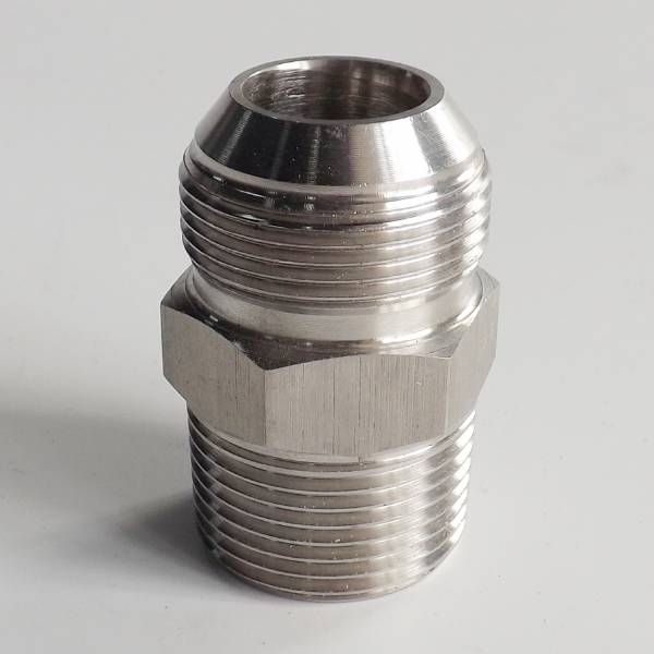 QLA-003 hydraulic adapter on gray background